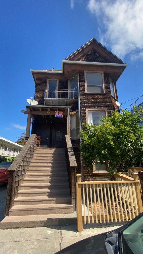 2309 Haste Street #1