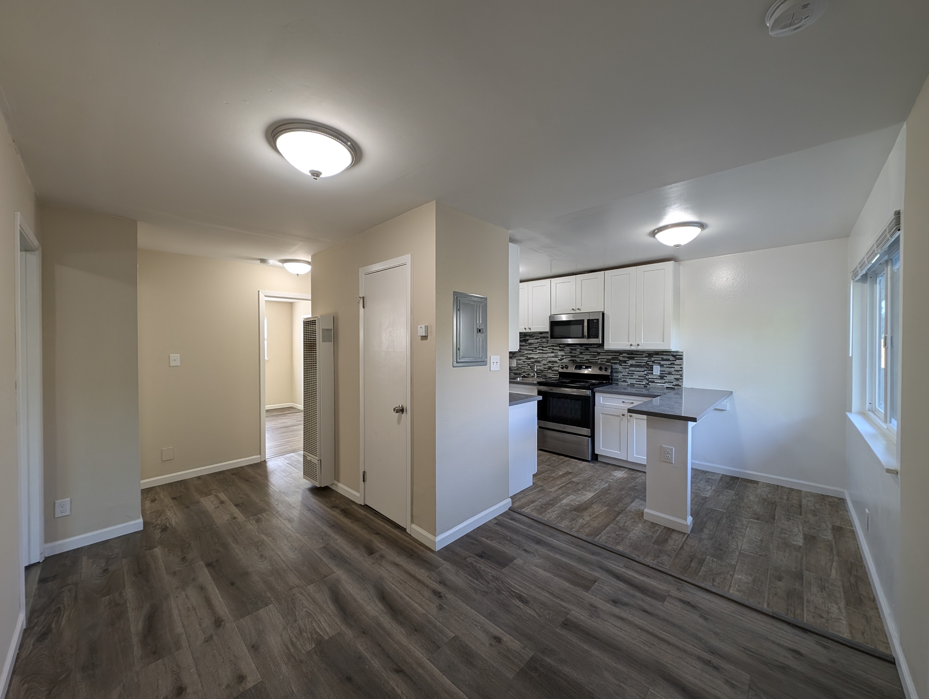 2121-2123 Blake Street - 8